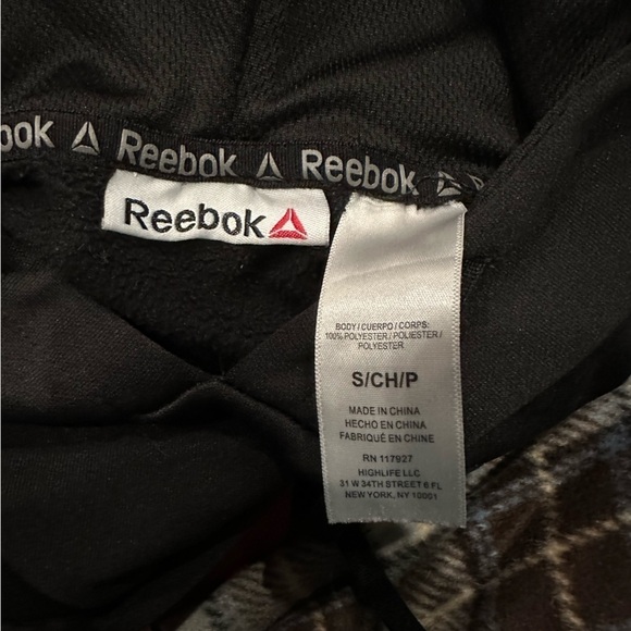 Reebok hoodie - Picture 3 of 4
